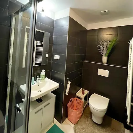 Appartement Vynimocny, Svetly, Byt S Parkovanim! *